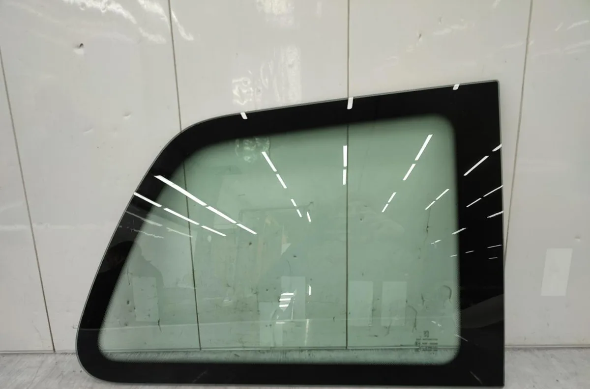 Glace ar custode d PEUGEOT 307 PHASE 1 BREAK occasion