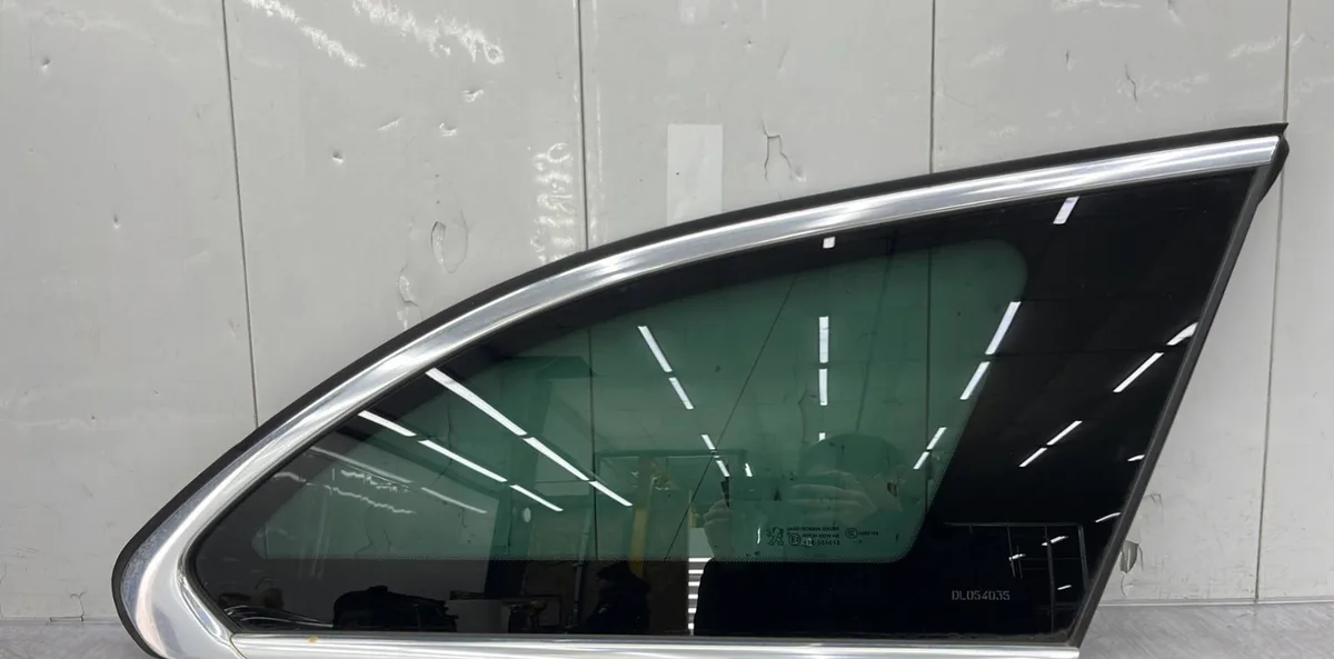 Glace ar custode d PEUGEOT 508 1 SW PHASE 1 BREAK occasion