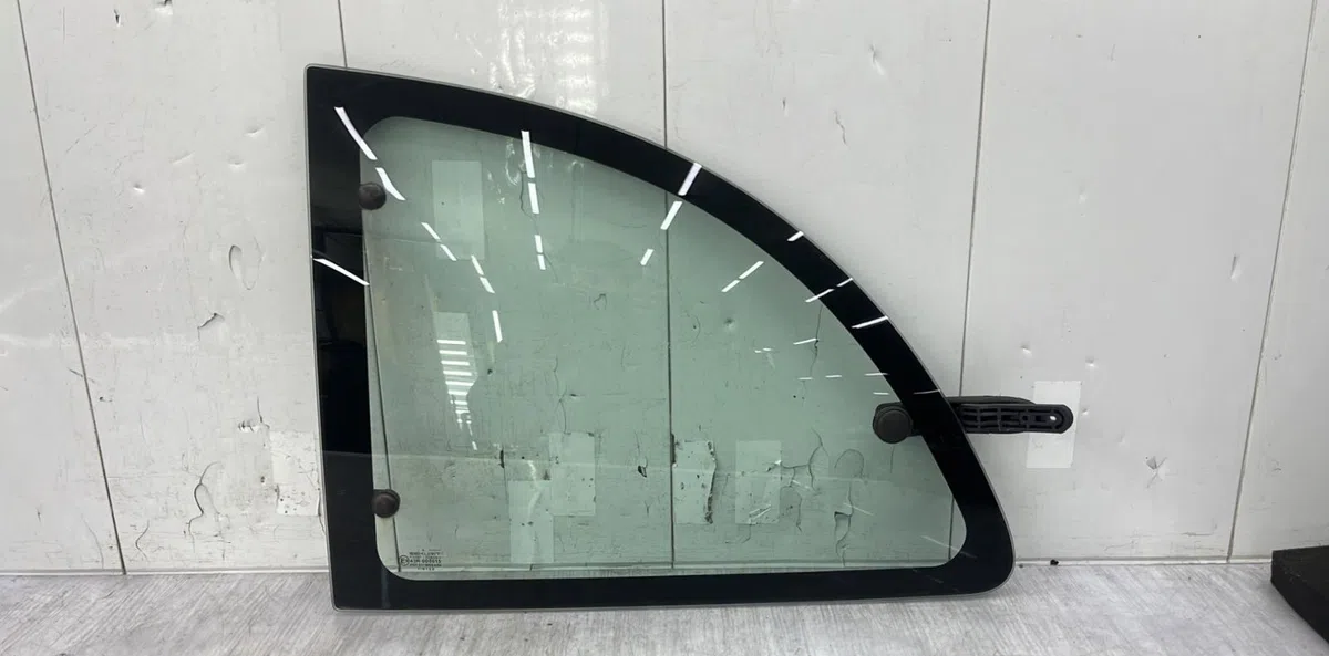 Glace ar custode g FORD KA 1 PHASE 1 occasion