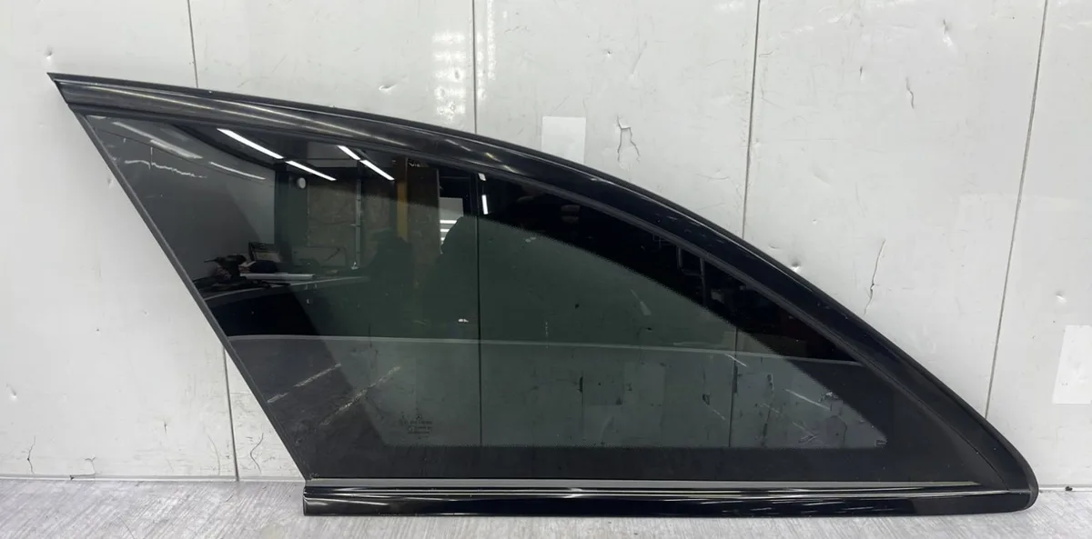 Glace ar custode g MERCEDES CLASSE E 213 PHASE 1 BREAK occasion