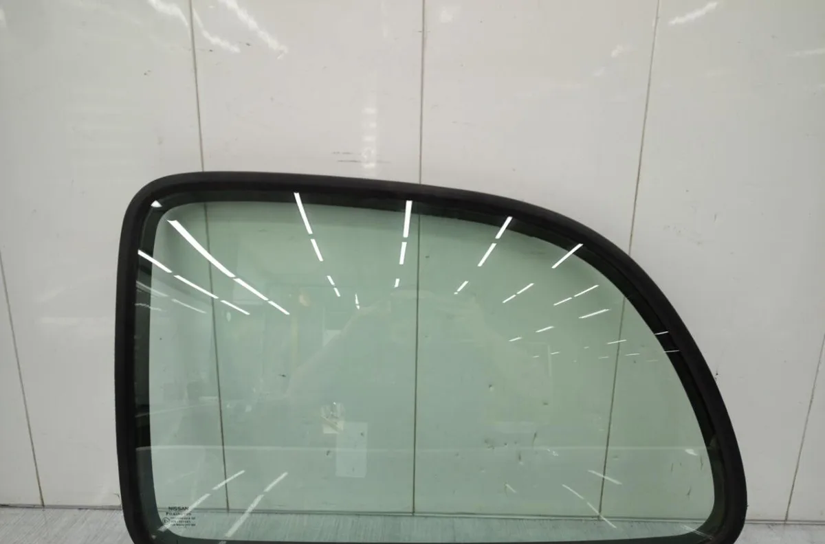 Glace ar custode g NISSAN MICRA 2 PHASE 4 occasion