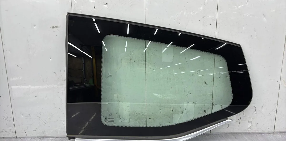 Glace ar custode g PEUGEOT 5008 1 PHASE 2 occasion