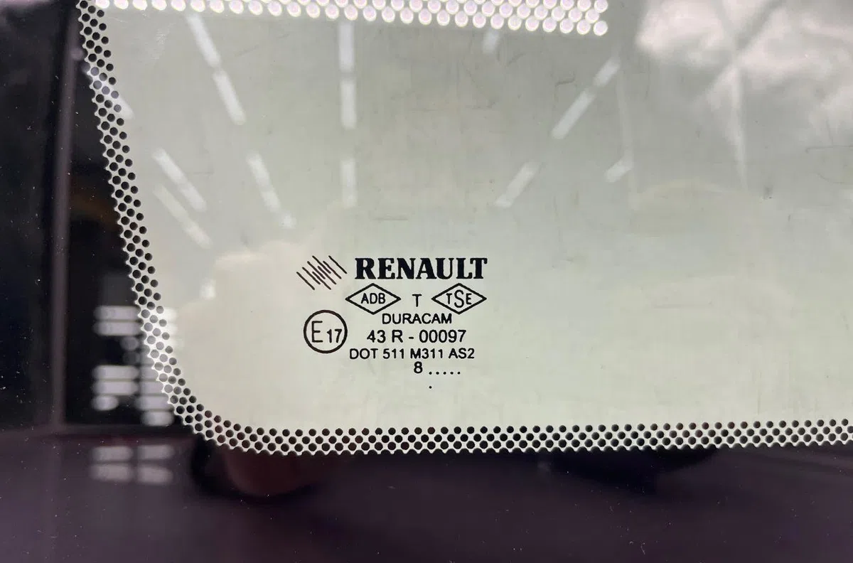 Glace ar custode g RENAULT CLIO 3 PHASE 1 BREAK occasion