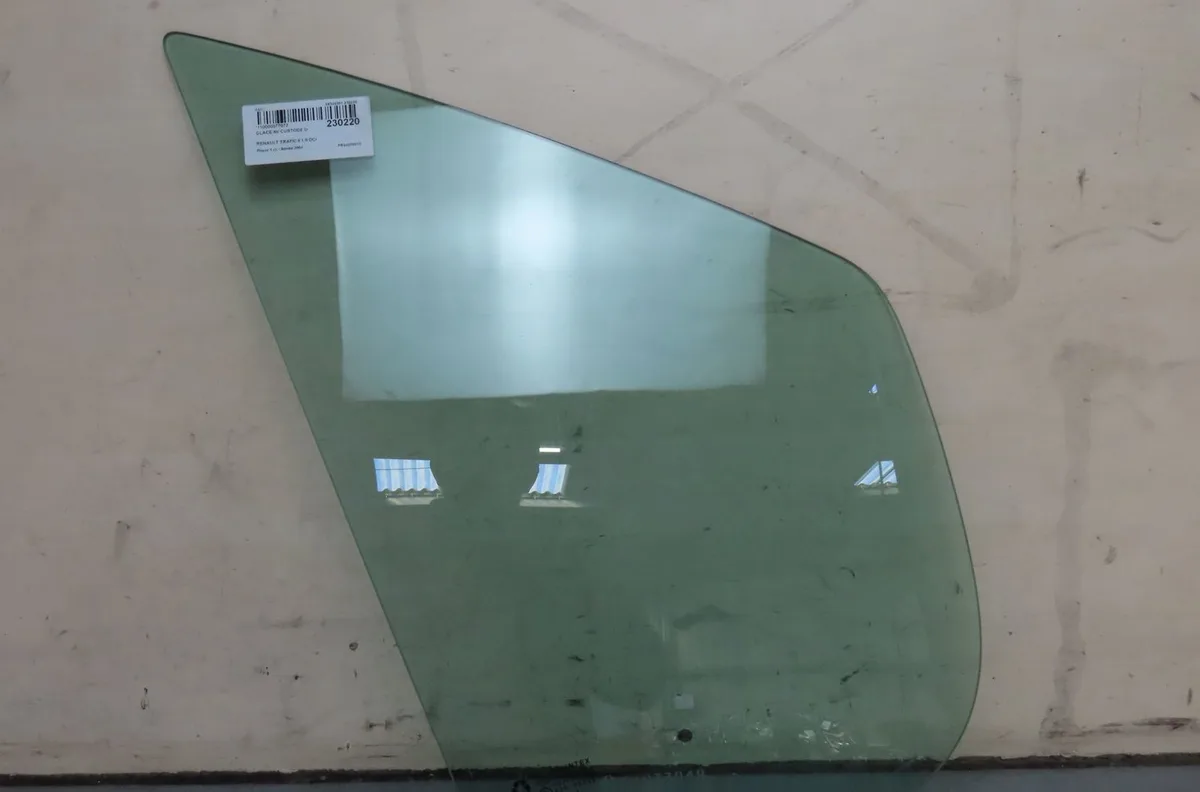 Glace av custode d Renault TRAFIC II Camionnette (FL) 1.9 dci 100 (fl0c) (2001-2006) occasion