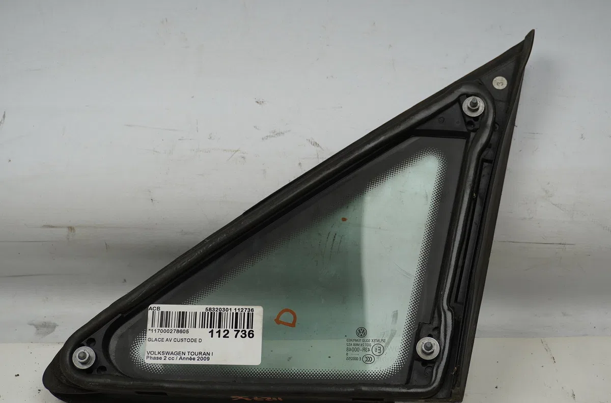 Glace av custode d Volkswagen TOURAN (1T1, 1T2) 1.9 tdi (2003-2004) 5 portes occasion