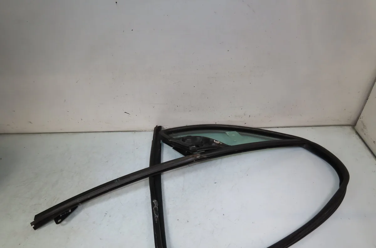 Glace av custode g Citroën C3 I (FC_, FN_) 1.4 hdi (2003-2011) 5 portes occasion