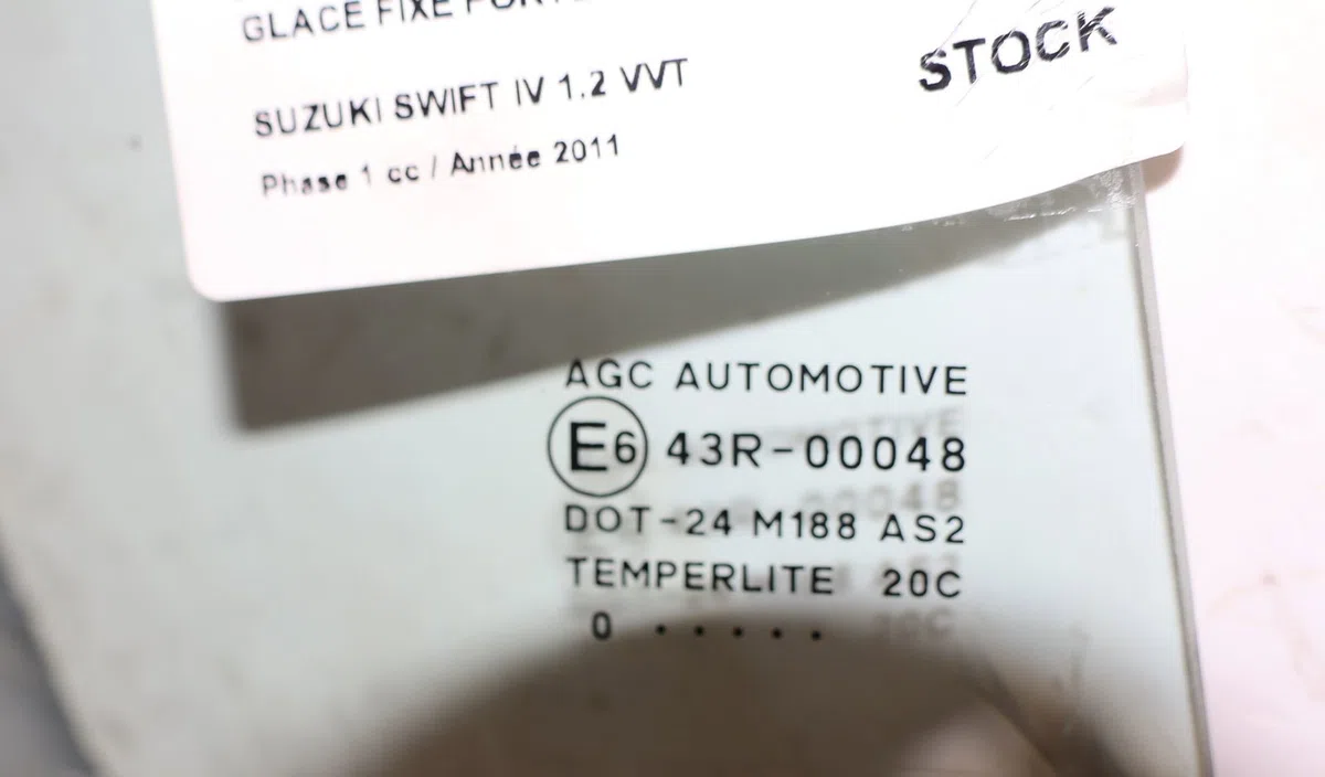 Glace fixe porte ar d Suzuki SWIFT IV (FZ, NZ) 1.2 (azh 412) (2010) occasion
