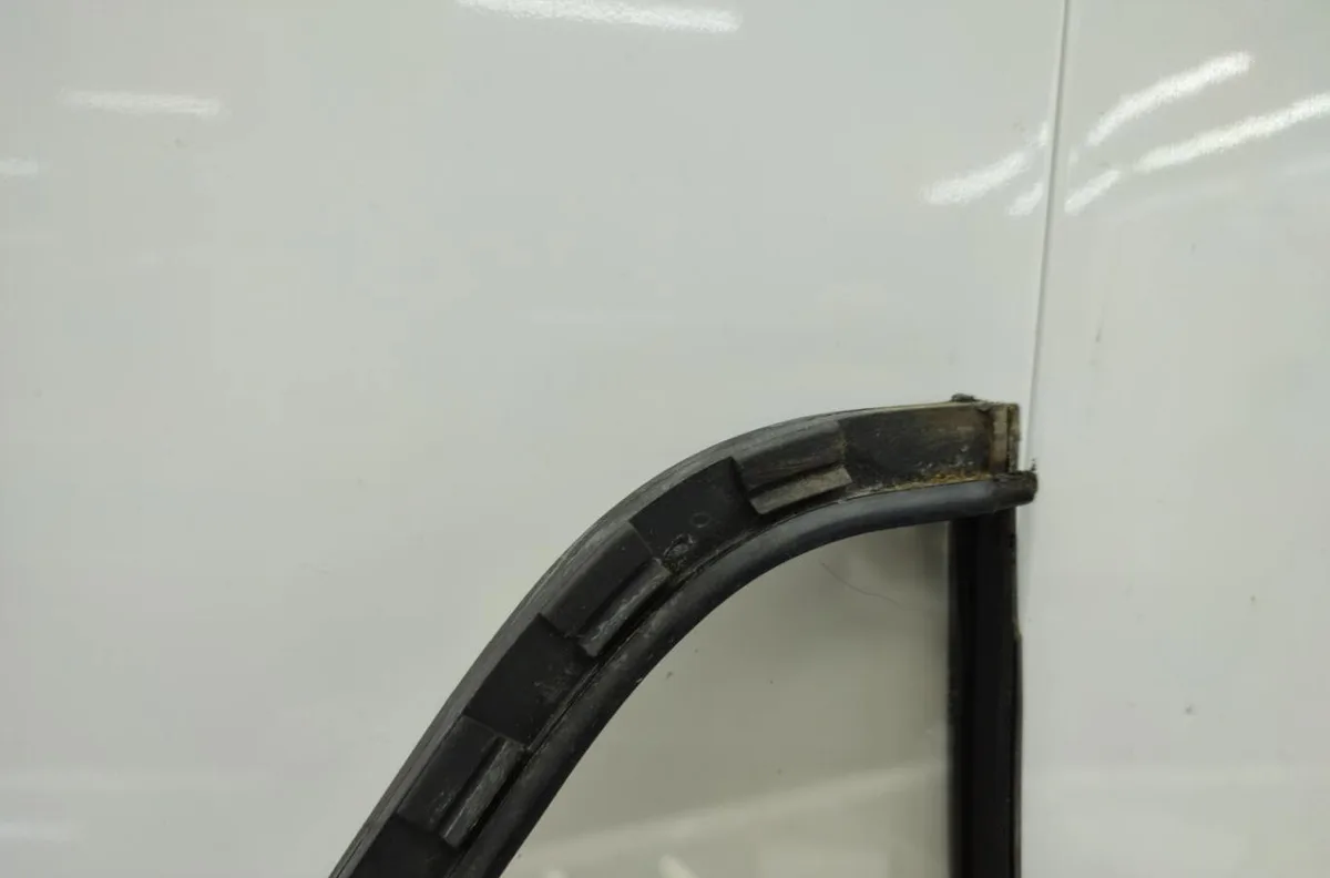 Glace fixe porte ar g PEUGEOT 205 PHASE 2 occasion