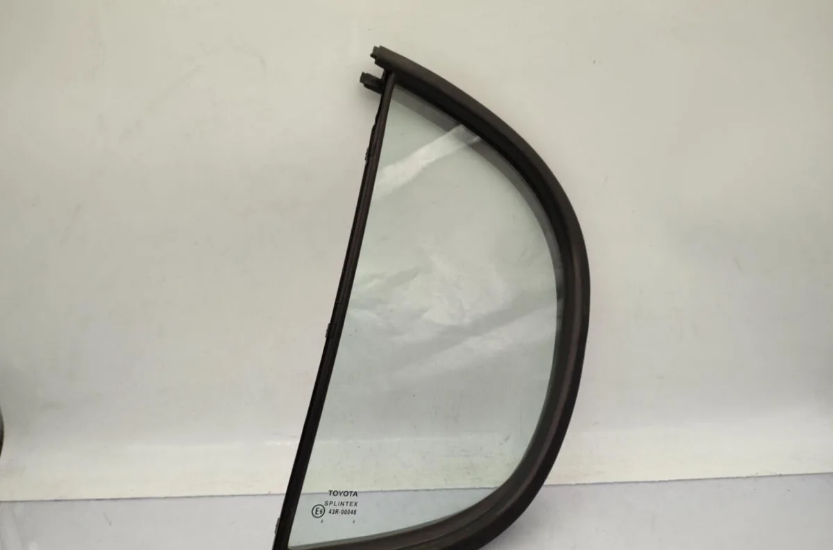 Glace fixe porte ar g TOYOTA YARIS 1 PHASE 2 occasion