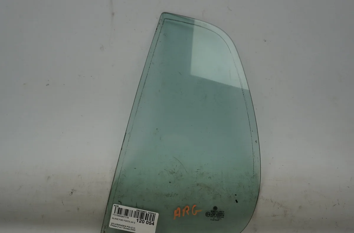 Glace fixe porte ar g Volkswagen POLO (6N2) 1.4 (1999-2001) 5 portes occasion