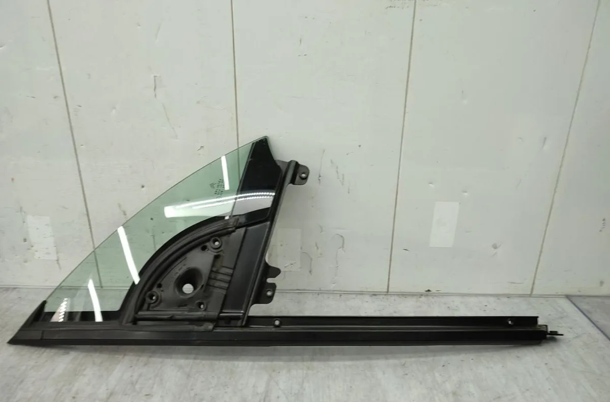 Glace fixe porte av d CITROEN C3 PLURIEL PHASE 1 CABRIOLET occasion