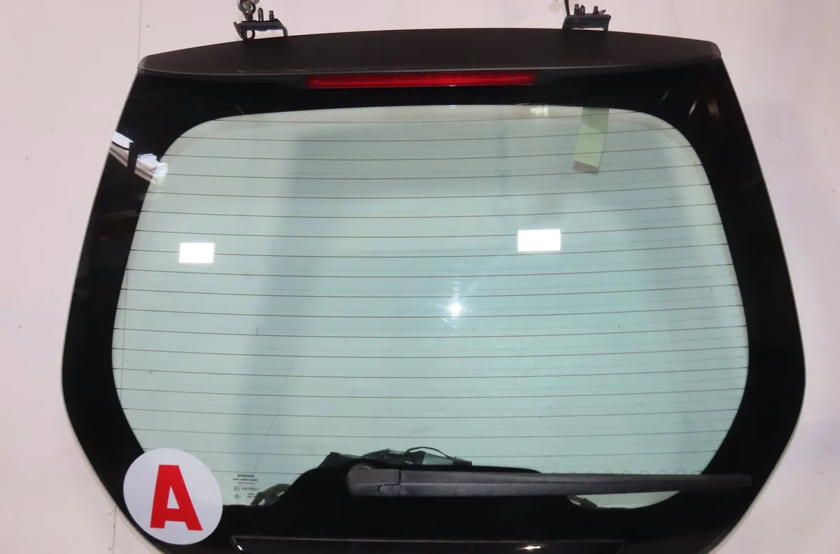 Glace hayon Volvo C30 (533) 2.0 d (2006-2012) occasion