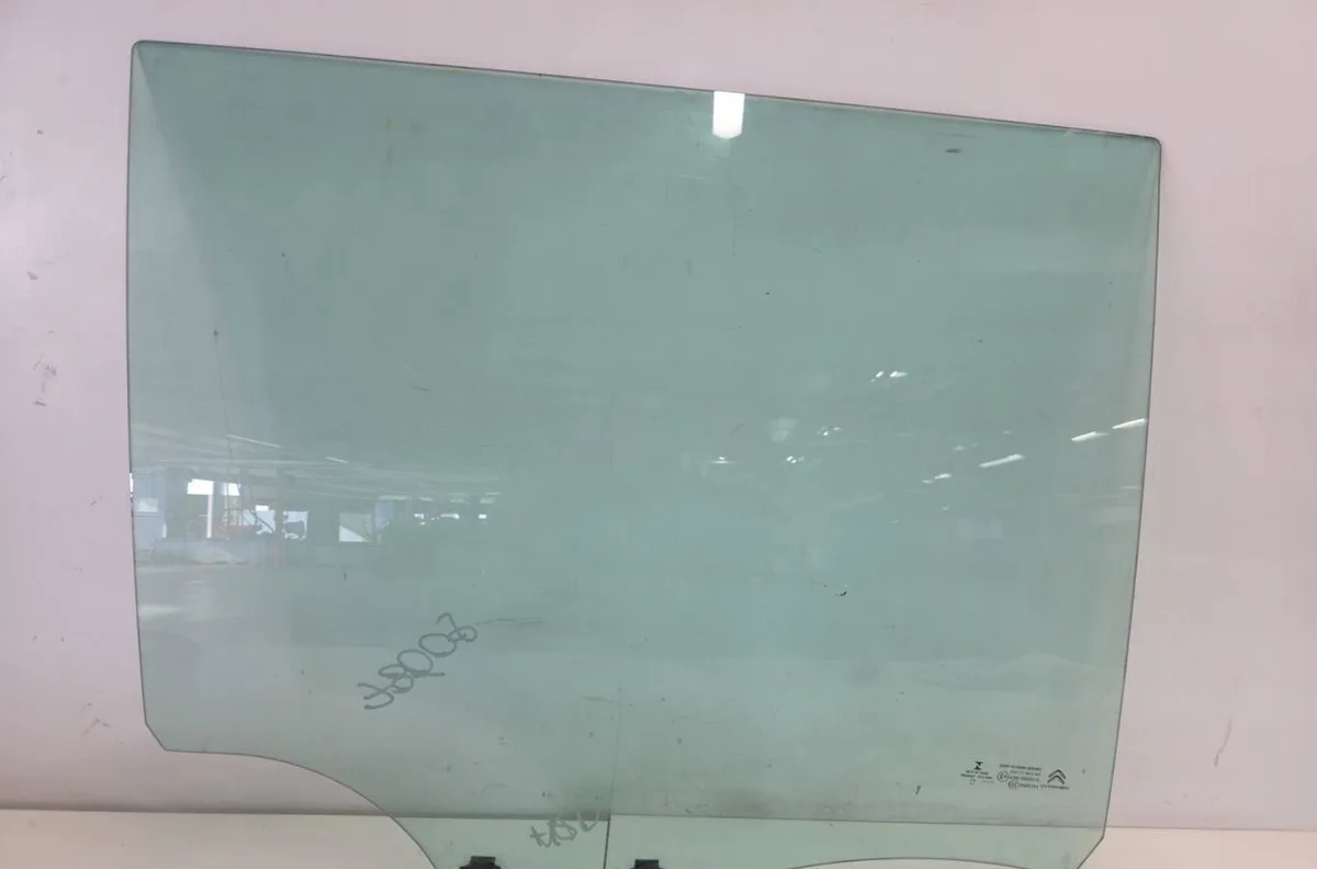 Glace porte ar d CITROEN C4 GRAND PICASSO 2 PHASE 1 occasion
