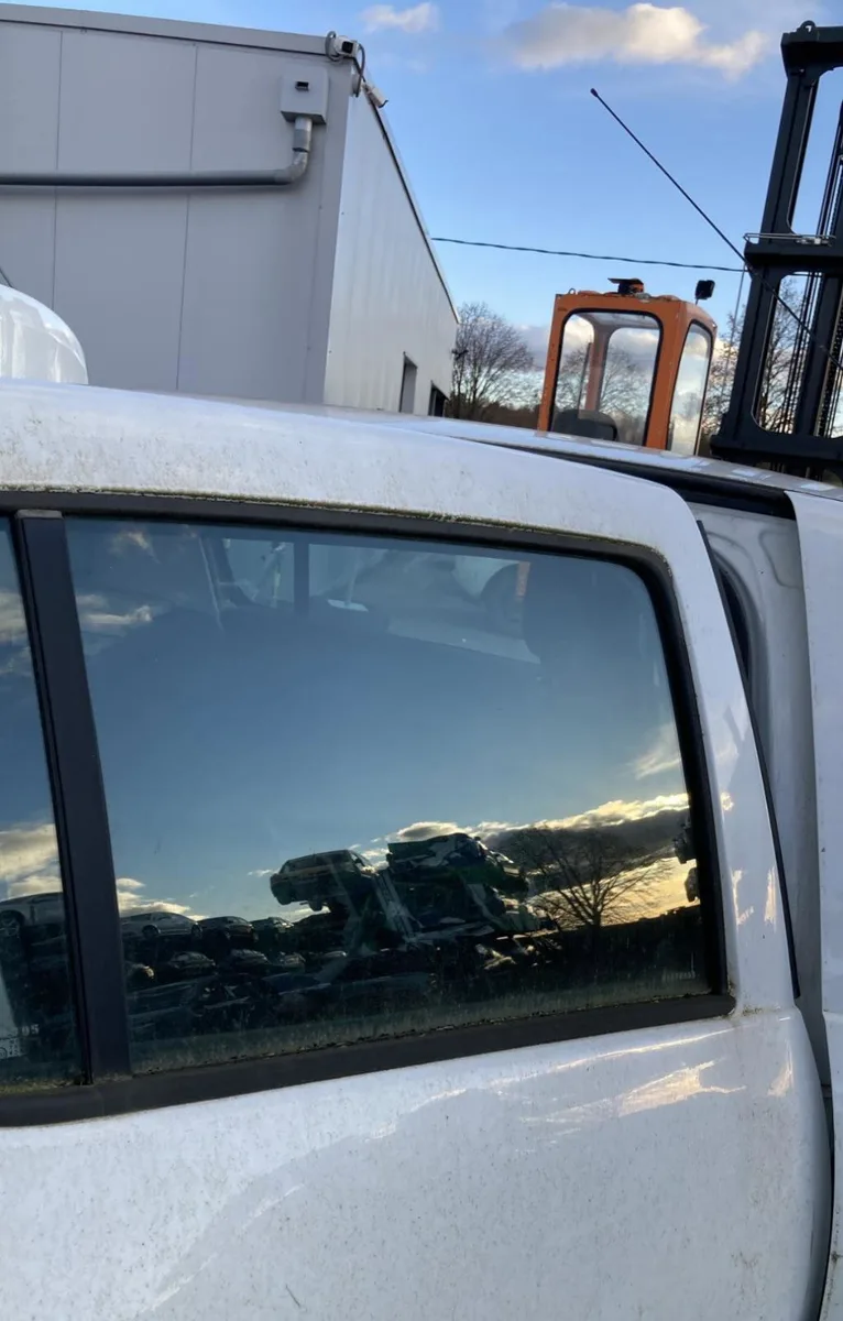 Glace porte ar d DACIA SANDERO 2 PHASE 2 occasion