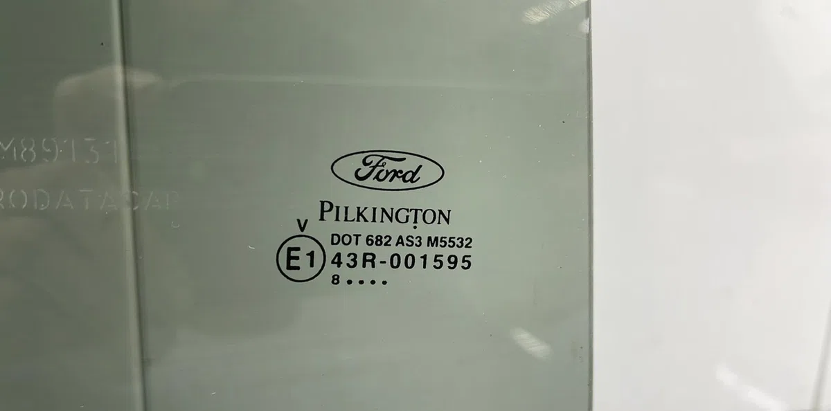 Glace porte ar d FORD FUSION PHASE 2 occasion