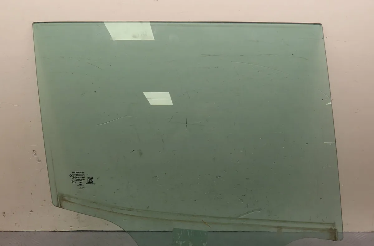 Glace porte ar d Jeep RENEGADE SUV (BU, B1, BV) 1.0 gse t3 (2018) occasion