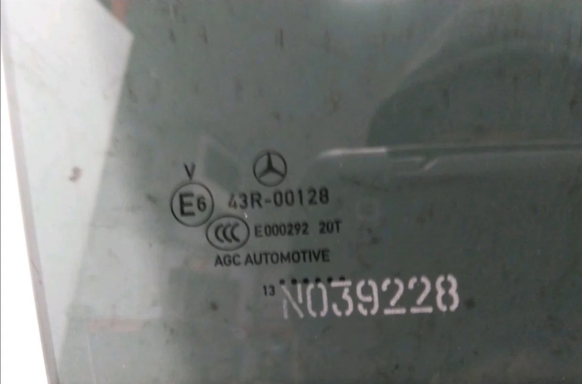 Glace porte ar d Mercedes-benz CLA Coupé (C117) Cla 200 cdi (117.301) (2013-2014) occasion