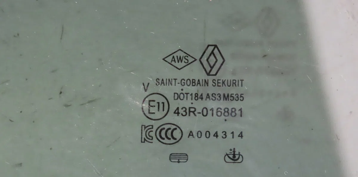 Glace porte ar d Renault ARKANA I (LCM_, LDN_) 1.6 e-tech 145 (ldmu) (2020) 5 portes occasion