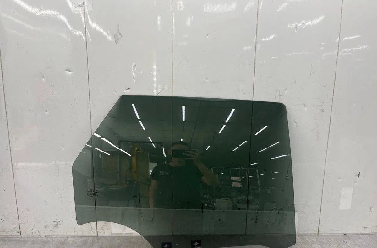 Glace porte ar d RENAULT CAPTUR 1 PHASE 1 occasion