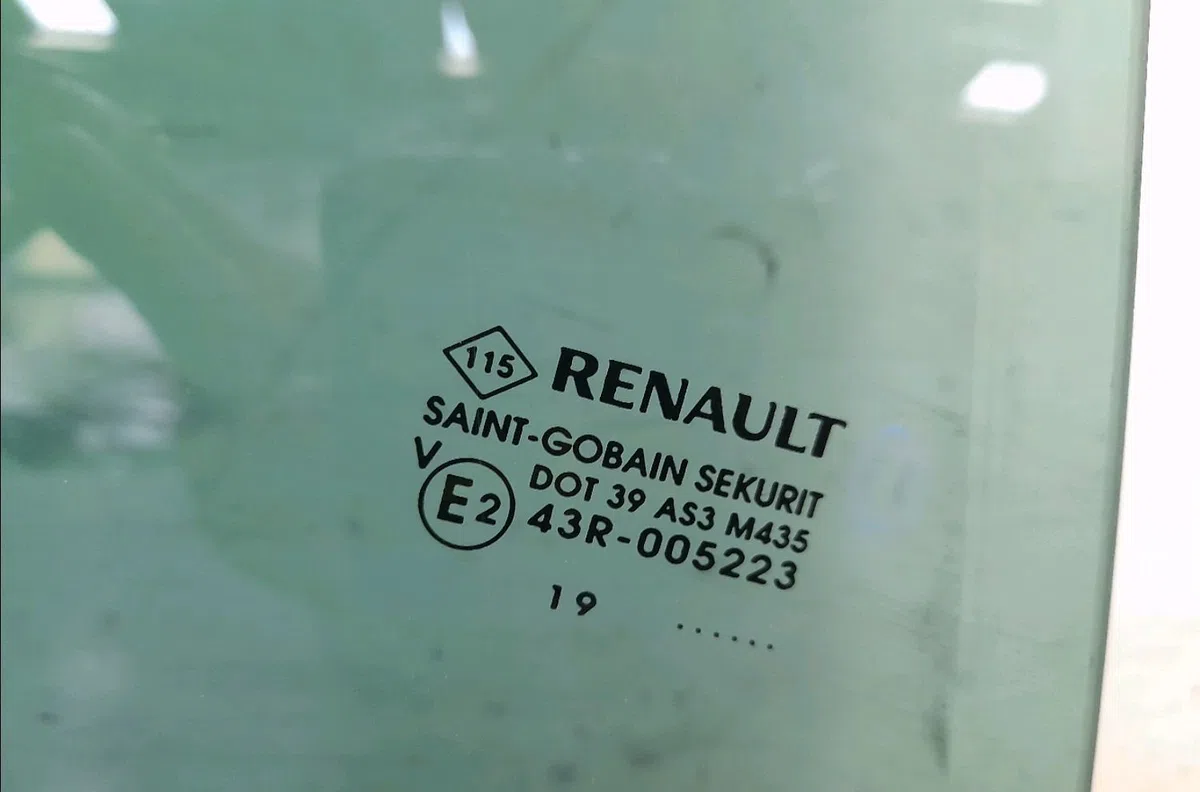 Glace porte ar d Renault CLIO IV (BH_) 0.9 tce 90 (2012) 5 portes occasion
