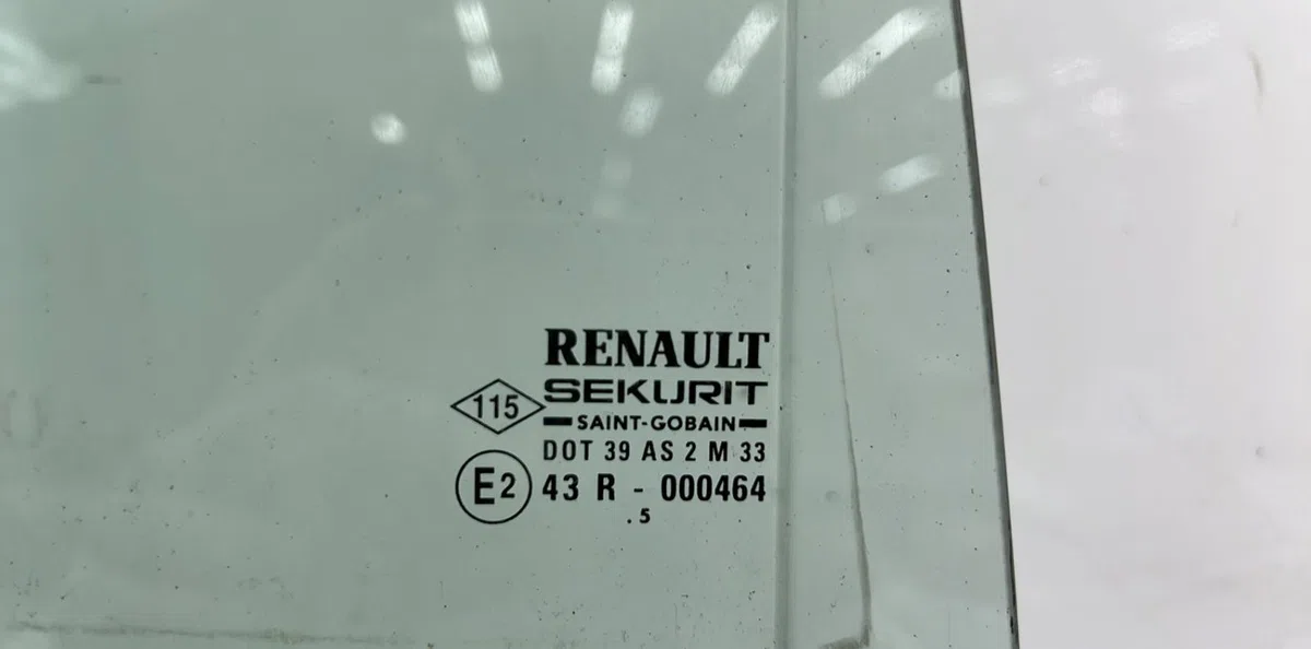 Glace porte ar d RENAULT SAFRANE PHASE 1 occasion
