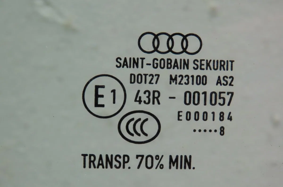 Glace porte ar g Audi A3 Sportback (8VA, 8VF) 2.0 tdi quattro (2013-2018) occasion