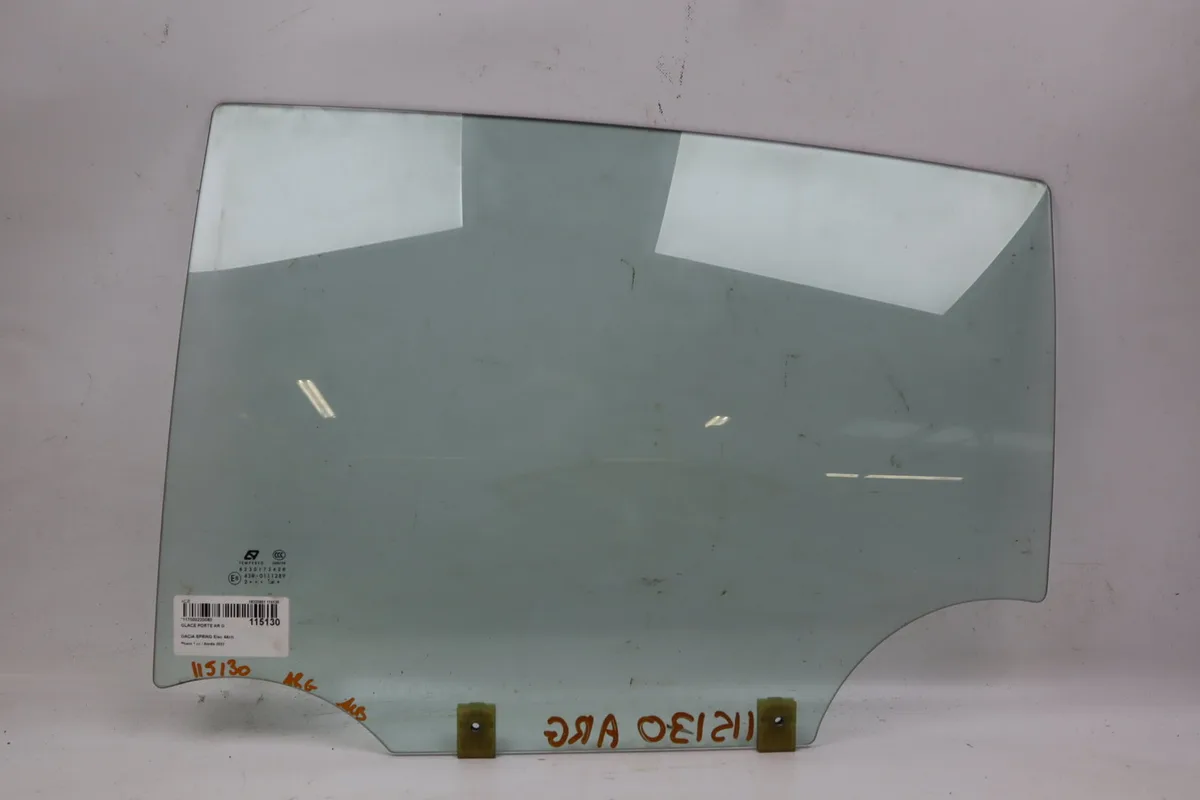 Glace porte ar g Dacia SPRING Ev (b6m1) (2020) 5 portes occasion
