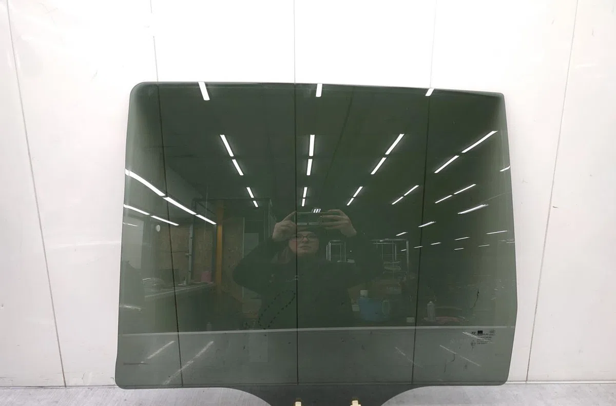Glace porte ar g HYUNDAI MATRIX PHASE 1 occasion