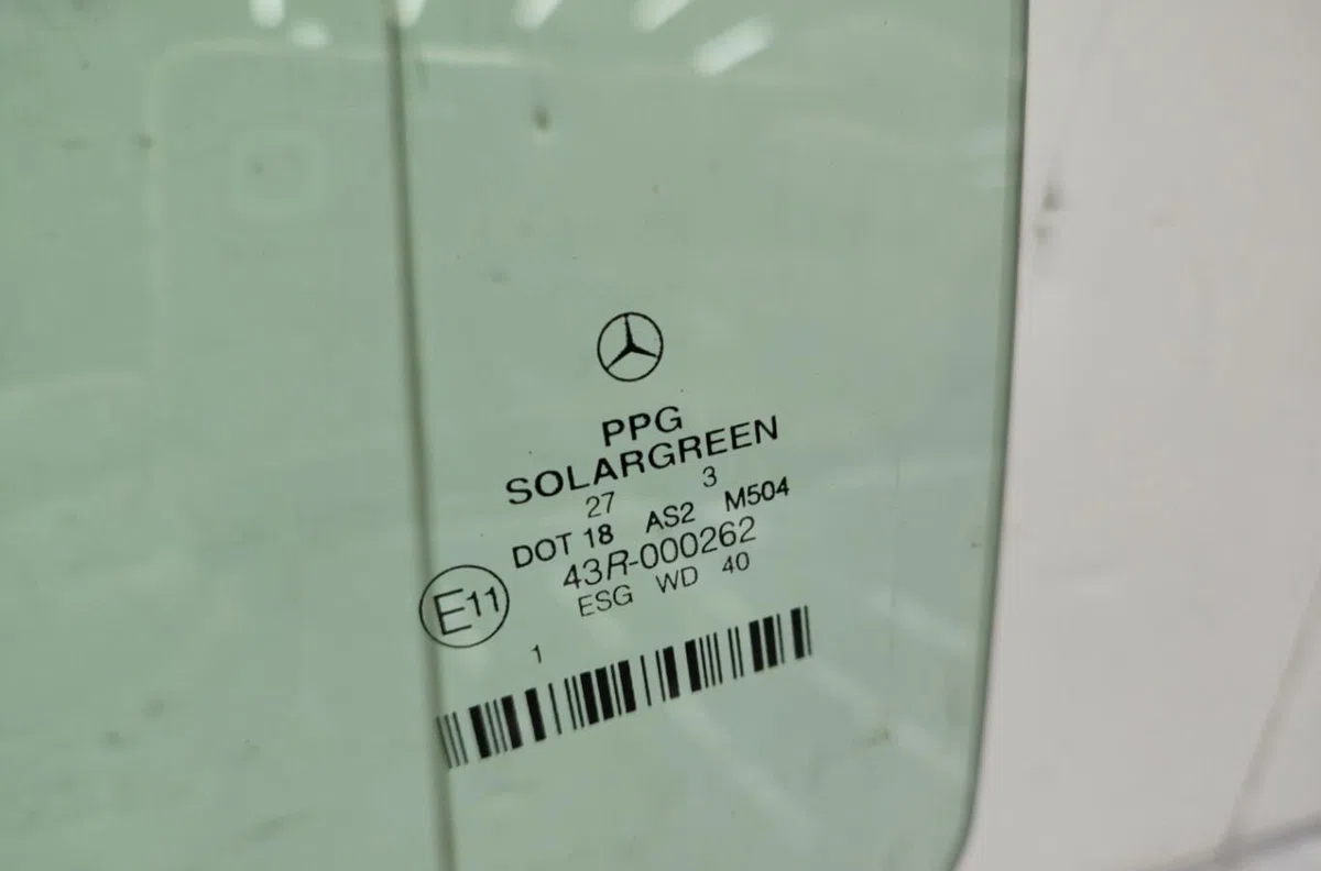 Glace porte ar g MERCEDES CLASSE E 211 PHASE 1 BREAK occasion