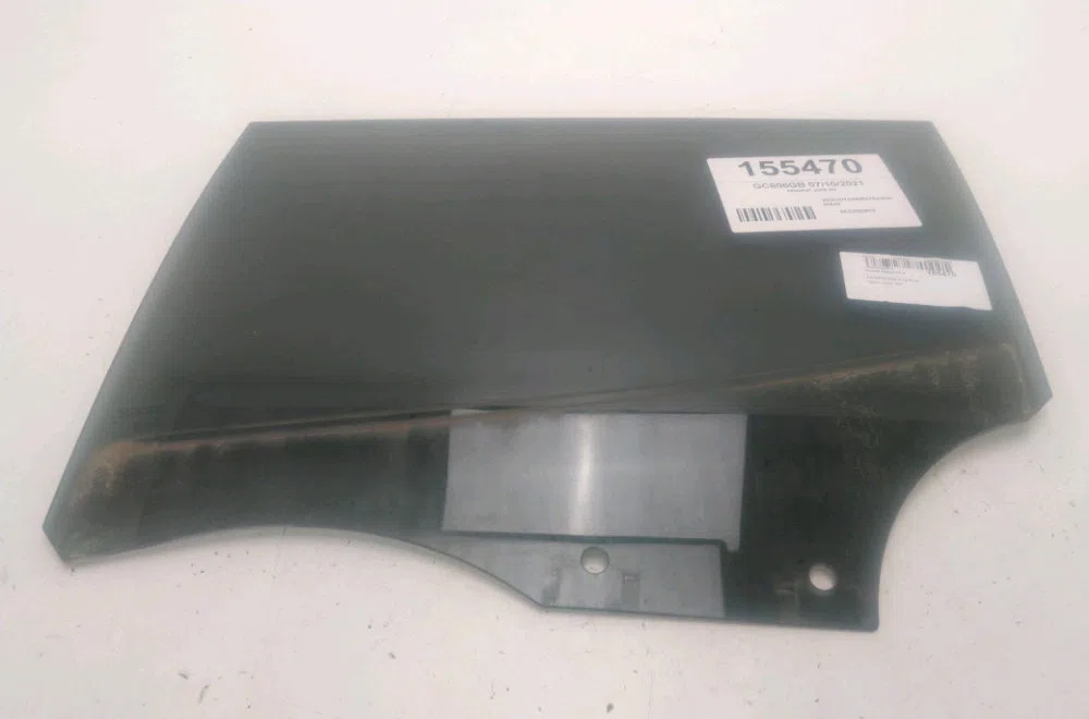 Glace porte ar g Peugeot 2008 II (UD_, US_, UY_, UK_) 1.5 bluehdi 110 (udyhsk) (2021) occasion
