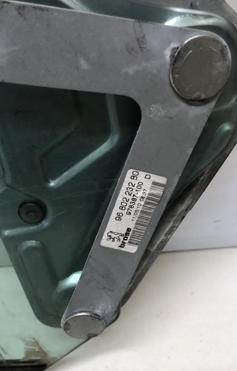 Glace porte ar g Peugeot 207 CC (WD_) 1.6 hdi (2007-2015) occasion