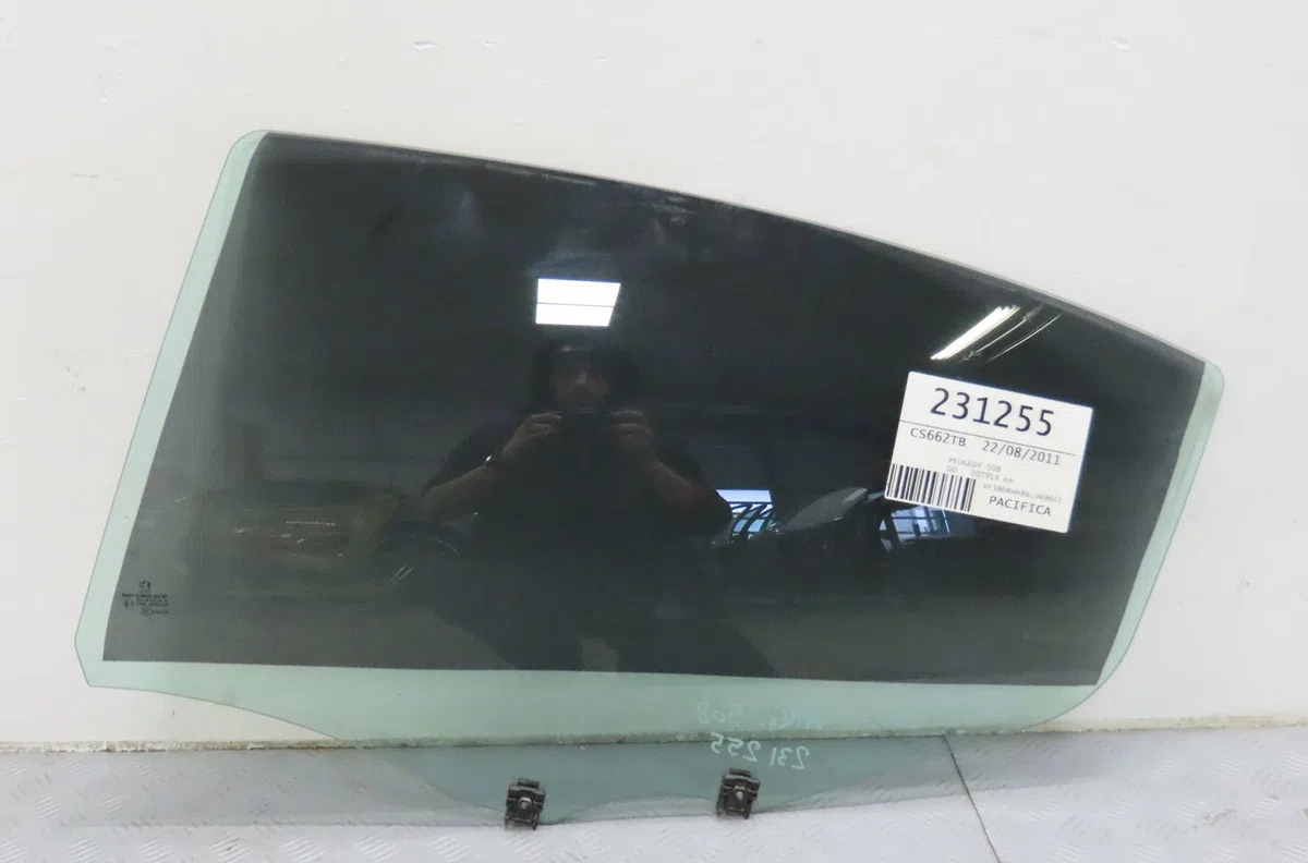 Glace porte ar g Peugeot 508 I (8D_) 2.0 hdi (2010-2018) occasion