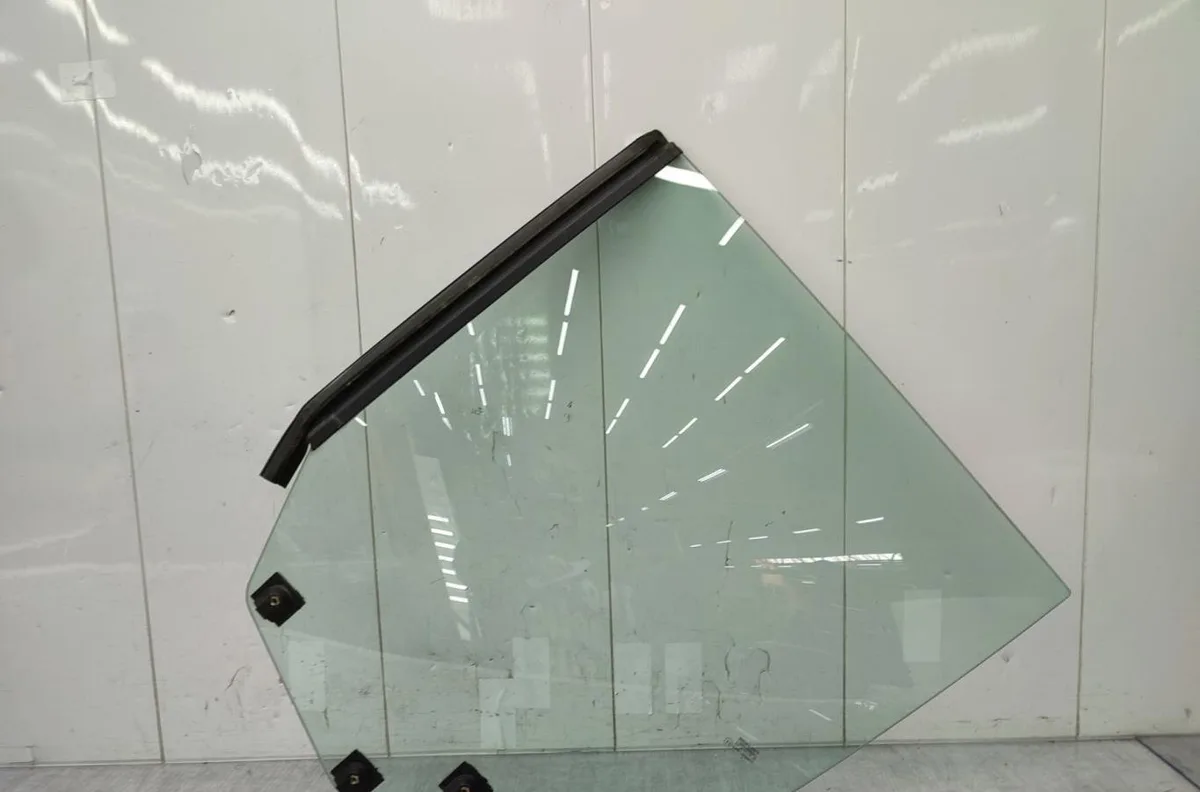 Glace porte ar g RENAULT AVANTIME occasion