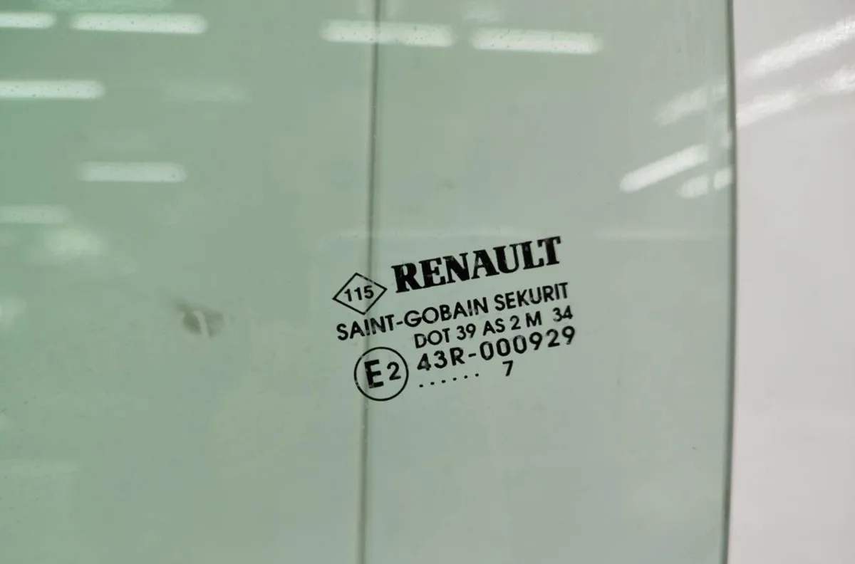 Glace porte ar g RENAULT LAGUNA 2 PHASE 2 occasion