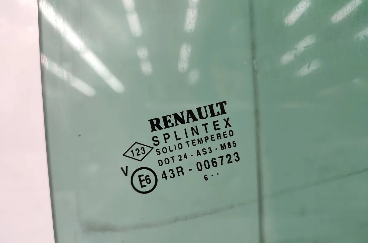 Glace porte ar g RENAULT SCENIC 2 PHASE 2 occasion