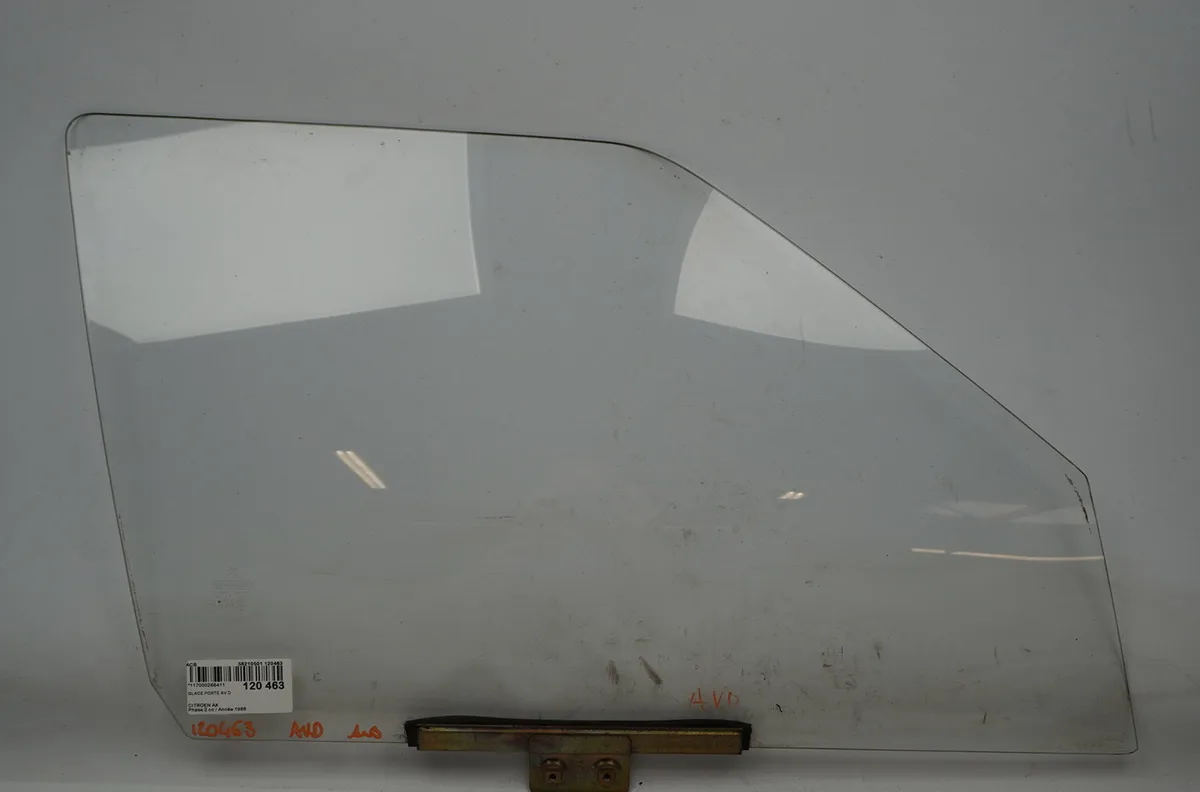 Glace porte av d Citroen AX (ZA-_) 11 (1986-1994) occasion