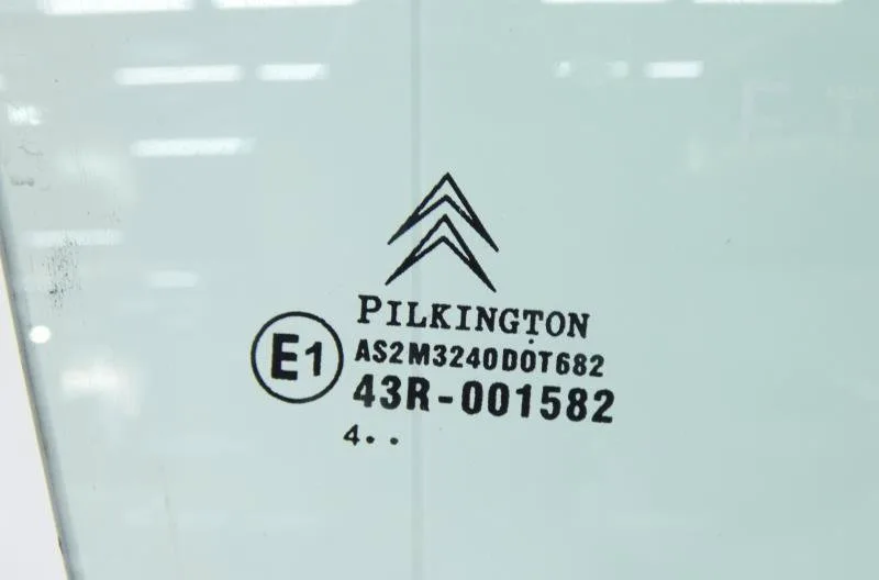Glace porte av d CITROEN C3 PICASSO PHASE 2 occasion