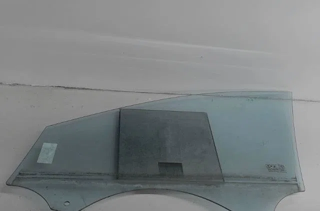 Glace porte av d Ford MONDEO IV A trois volumes (BA7) 2.0 tdci (2007-2015) occasion