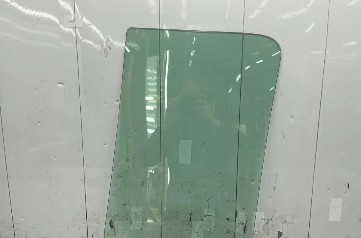 Glace porte av d FORD TRANSIT 4 occasion