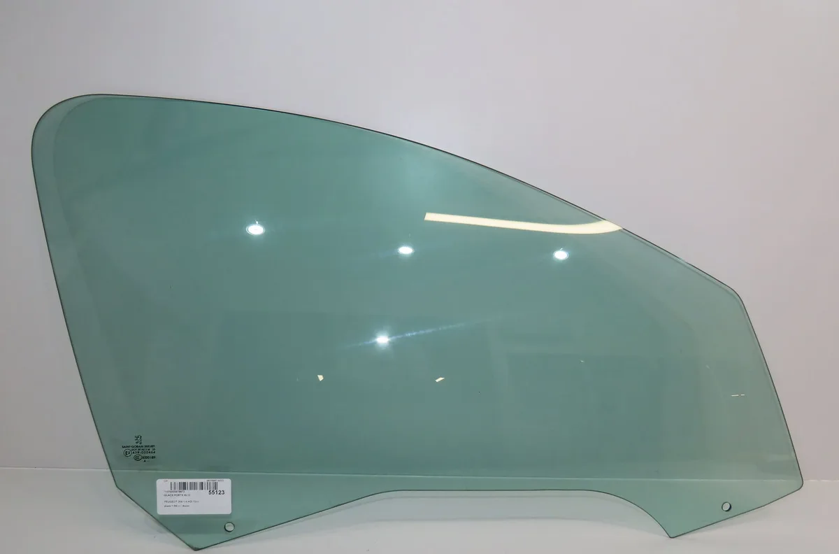 Glace porte av d Peugeot 206 SW (2E-K) 1.4 hdi (2002-2007) 5 portes occasion