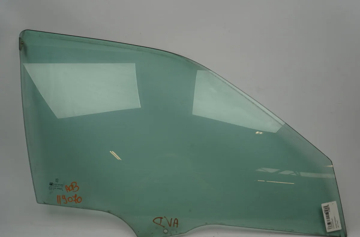 Glace porte av d Peugeot 406 (8B) 1.6 (1995-2004) occasion