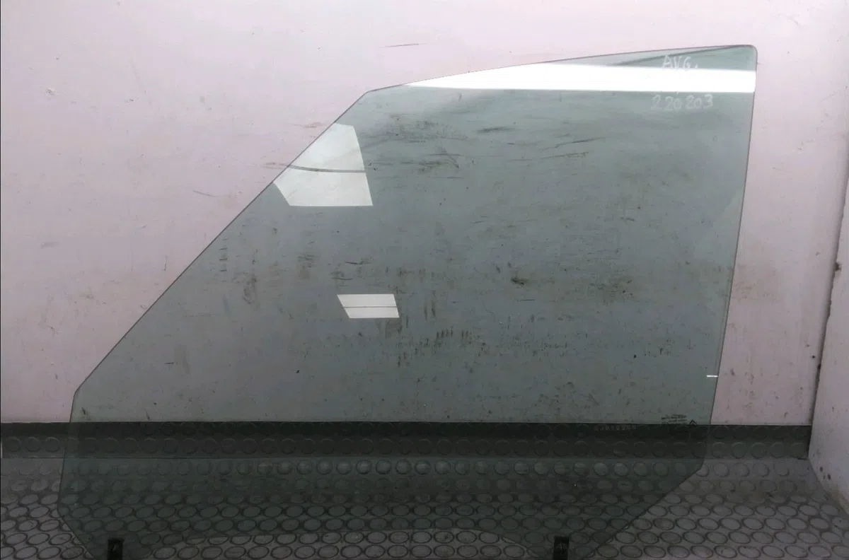 Glace porte av g Citroen C4 PICASSO I Monospace (UD_) 1.6 hdi 110 (2010-2013) 5 portes occasion