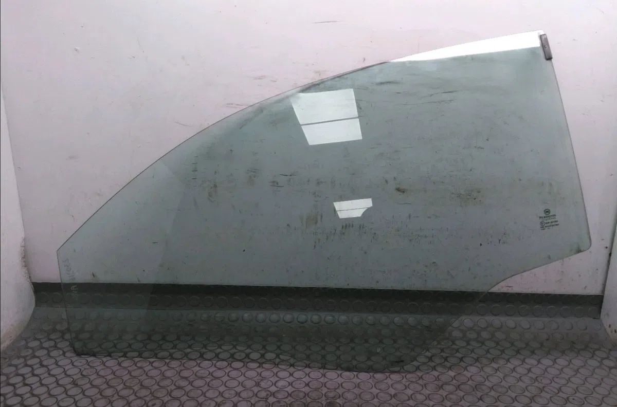 Glace porte av g Fiat 500 (312_) 1.3 d multijet (312axe1a) (2009) occasion