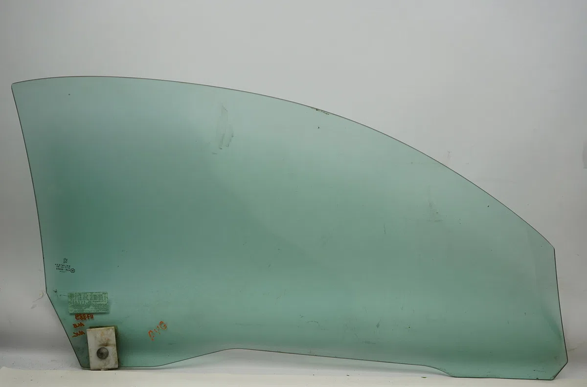 Glace porte av g Peugeot 206 CC (2D) 1.6 16v (2dnfuf, 2dnfur) (2000-2007) 2 portes occasion