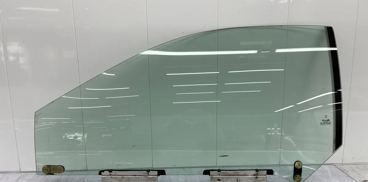 Glace porte av g PEUGEOT 406 COUPE occasion