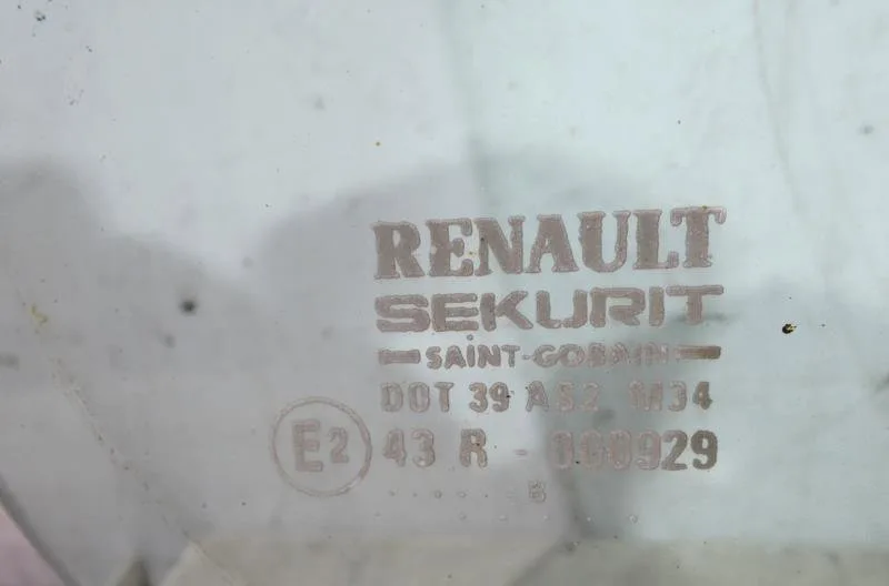 Glace porte av g RENAULT B110 occasion