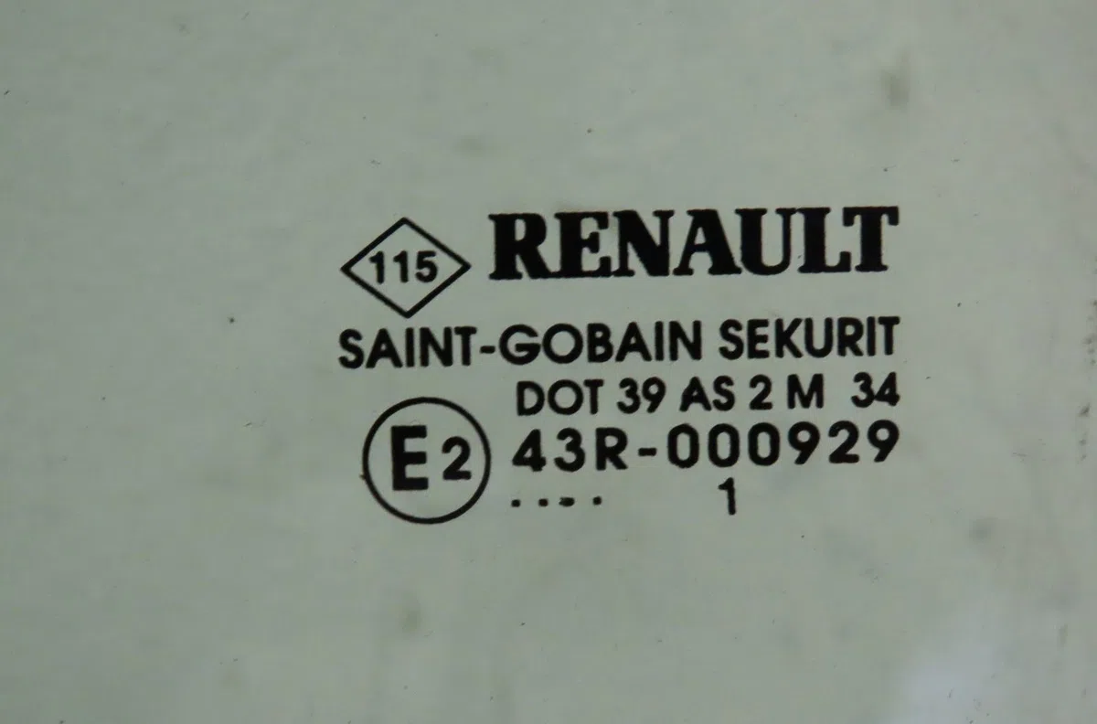 Glace porte av g Renault ESPACE IV (JK0-1_) 2.0 dci (jk01, jk02, jk1j, jk1k, jk1h) (2006) occasion