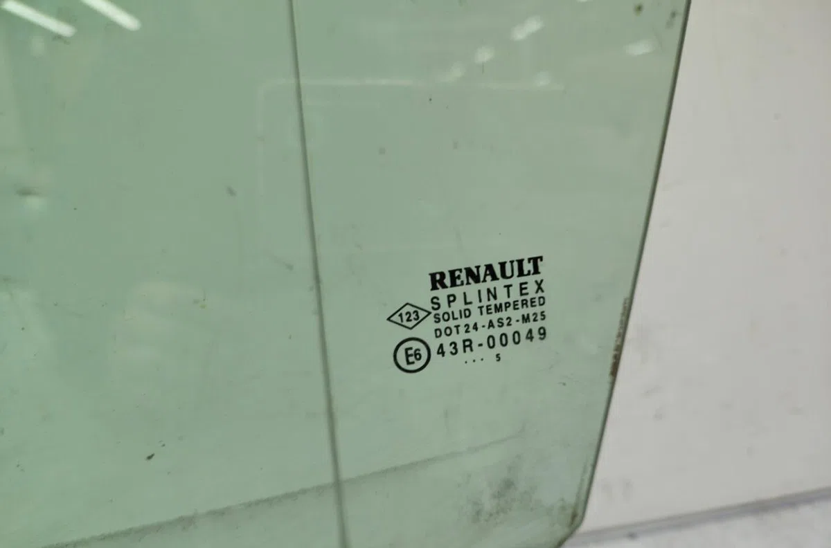Glace porte av g RENAULT GRAND SCENIC 2 PHASE 1 occasion