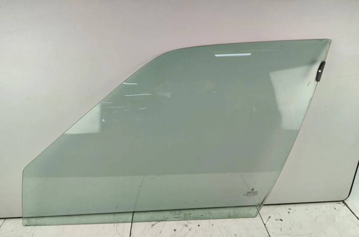 Glace porte av g RENAULT R19 PHASE 1 occasion