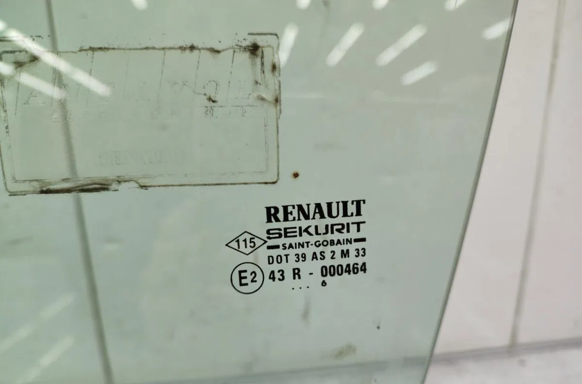 Glace porte av g RENAULT SAFRANE PHASE 1 occasion